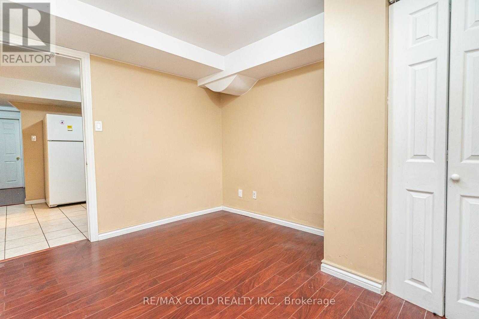 34 Jingle Crescent, Brampton, Ontario  L6S 0B2 - Photo 35 - W12495948