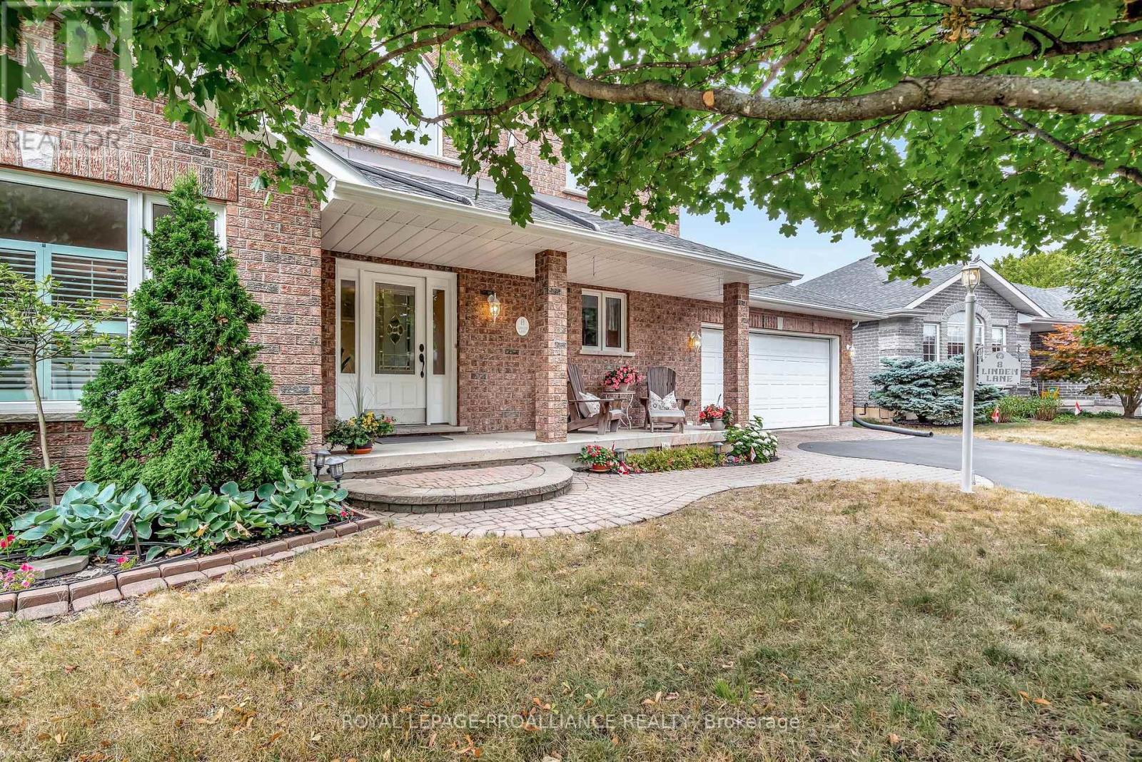 8 Linden Lane, Belleville, Ontario  K8N 5W9 - Photo 3 - X12503154