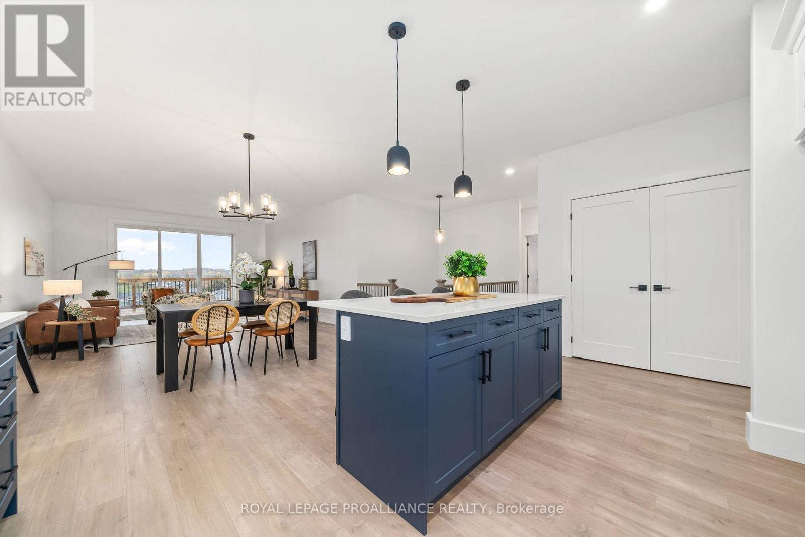 34 Meagan Lane, Quinte West, Ontario K0K 2C0 - Photo 11 - X12503162