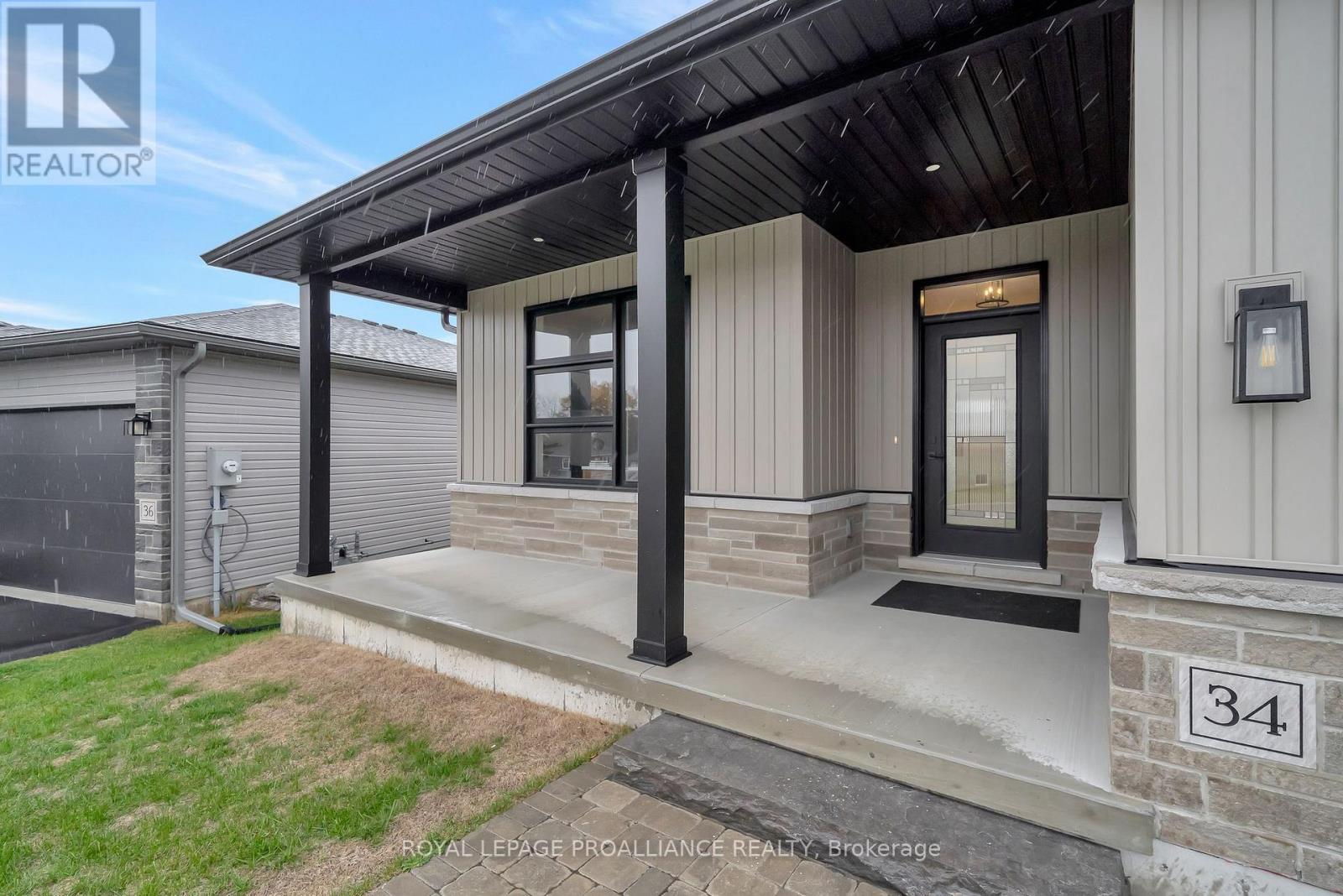 34 Meagan Lane, Quinte West, Ontario K0K 2C0 - Photo 3 - X12503162