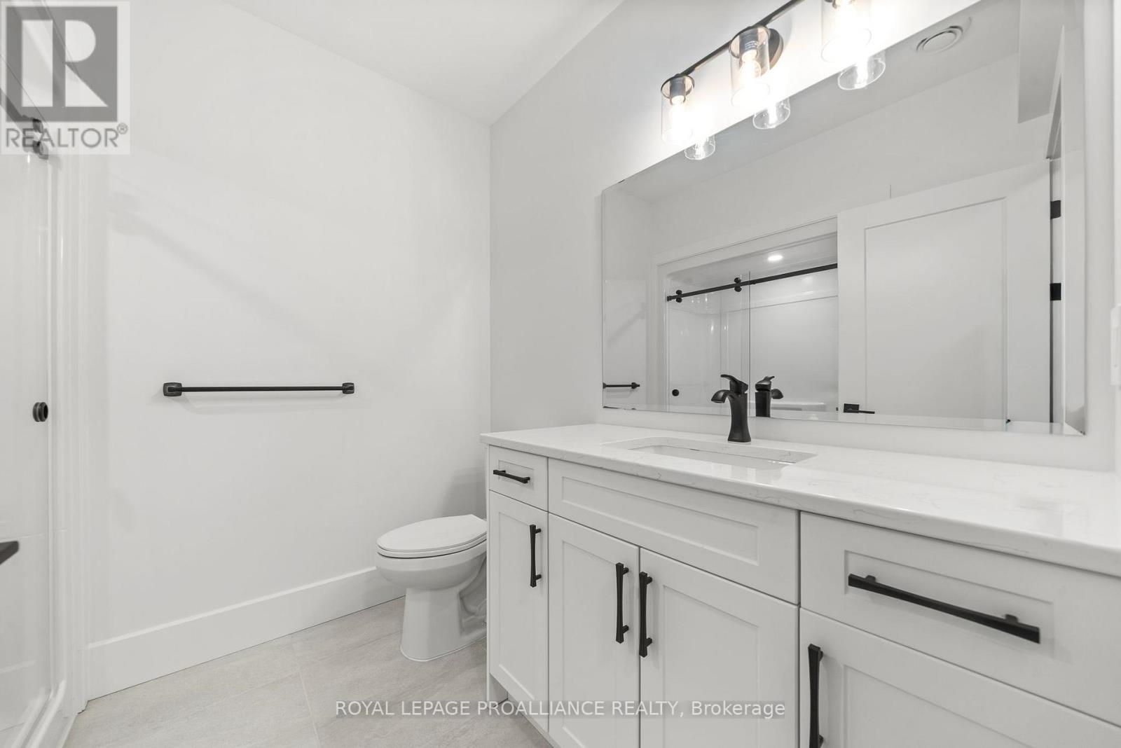 34 Meagan Lane, Quinte West, Ontario K0K 2C0 - Photo 36 - X12503162