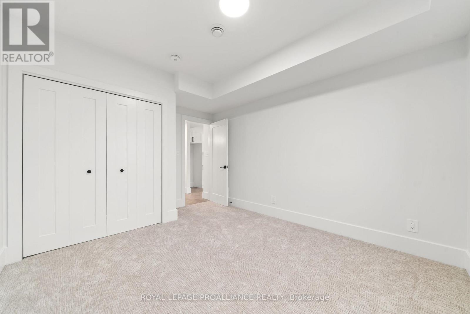 34 Meagan Lane, Quinte West, Ontario K0K 2C0 - Photo 38 - X12503162