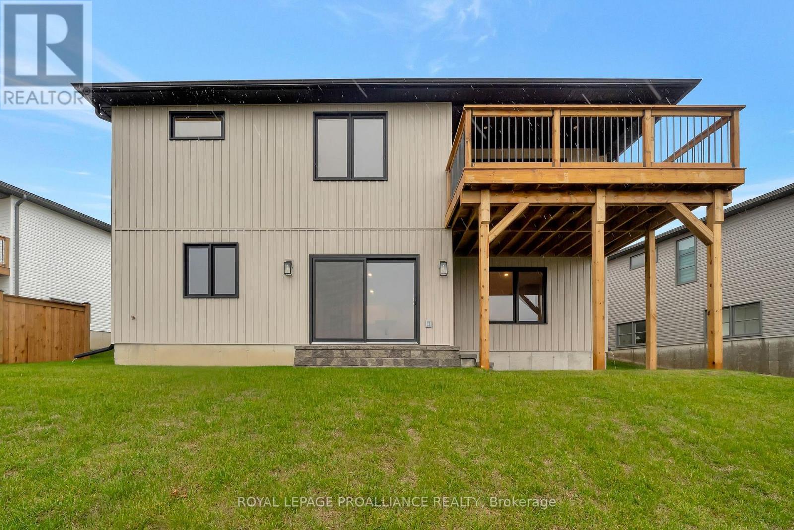 34 Meagan Lane, Quinte West, Ontario K0K 2C0 - Photo 47 - X12503162