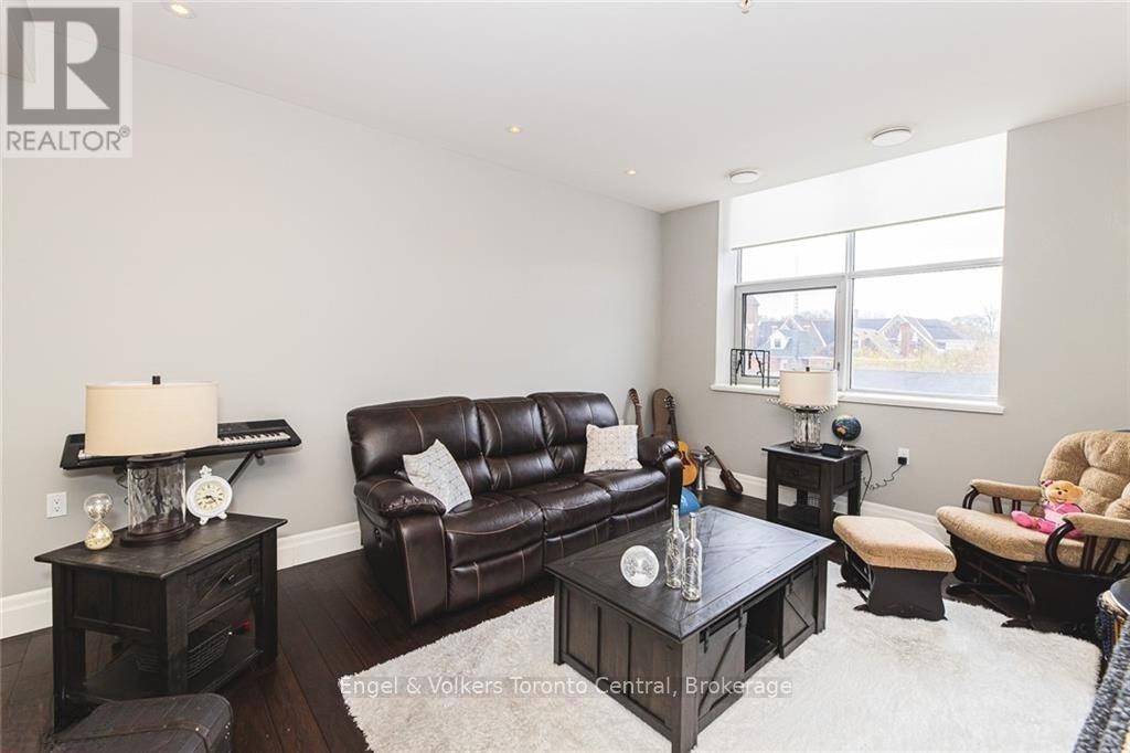 301 - 945 3rd Avenue E, Owen Sound, Ontario  N4K 2K8 - Photo 13 - X12503158