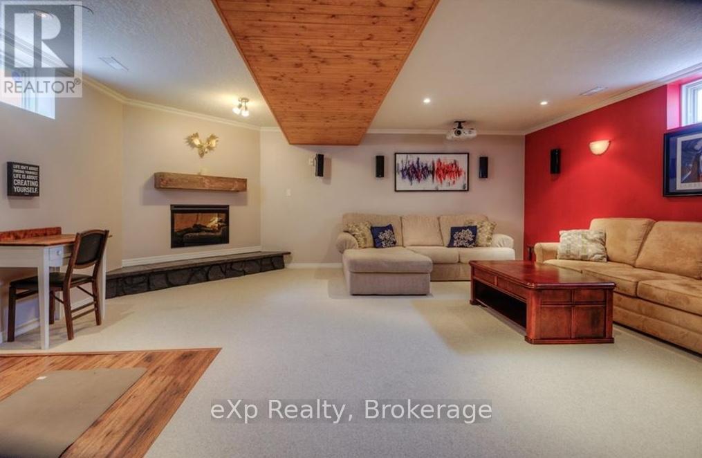 543 Chesapeake Crescent, Waterloo, Ontario  N2K 4G2 - Photo 19 - X12503220