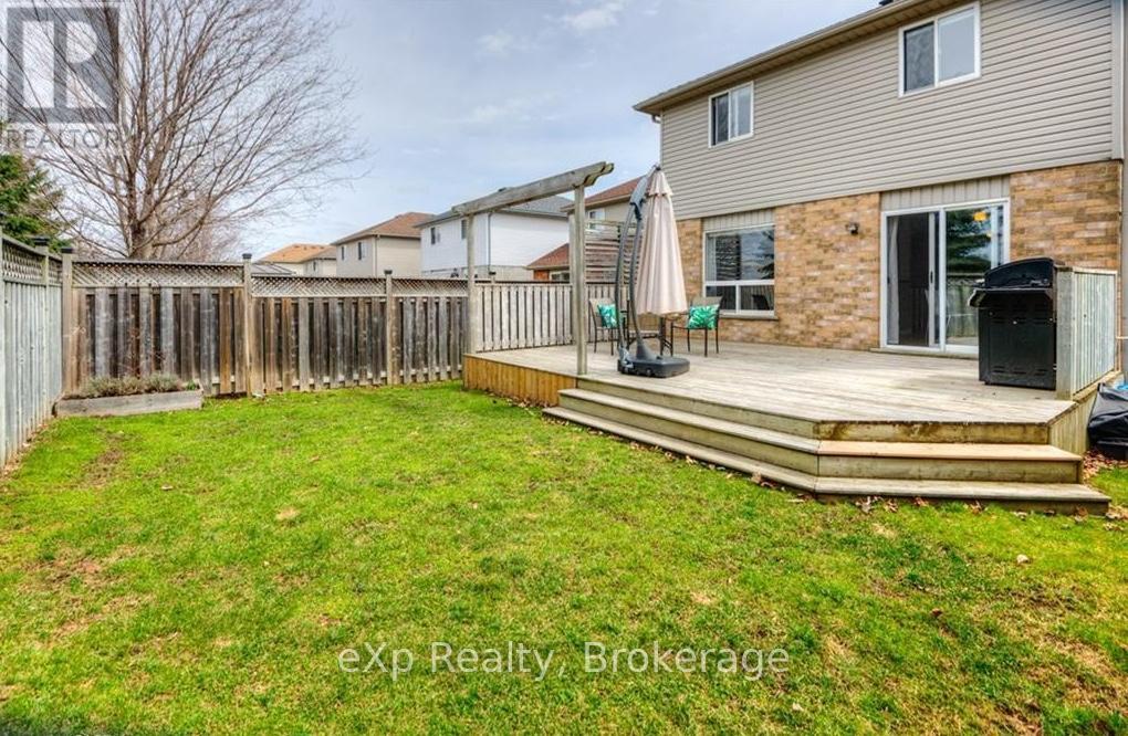 543 Chesapeake Crescent, Waterloo, Ontario  N2K 4G2 - Photo 23 - X12503220