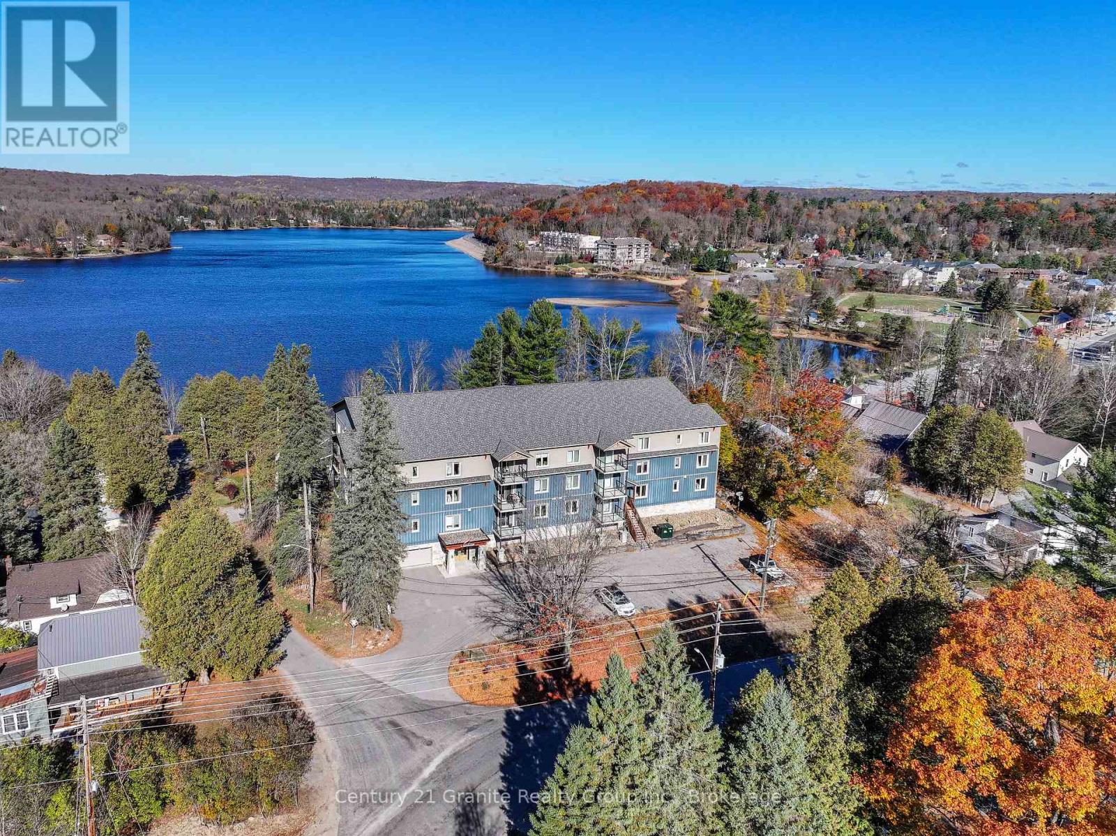 206 - 4 Lake Avenue, Dysart Et Al, Ontario  K0M 1S0 - Photo 22 - X12503248