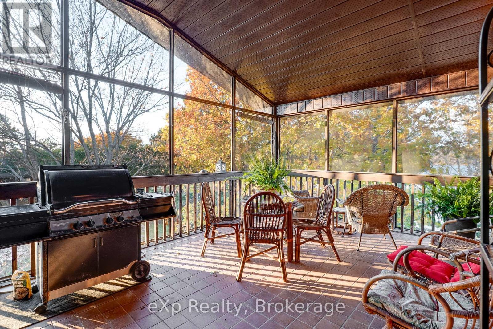 898 Roderick Avenue, Greater Sudbury, Ontario  P3E 6J5 - Photo 4 - X12503270