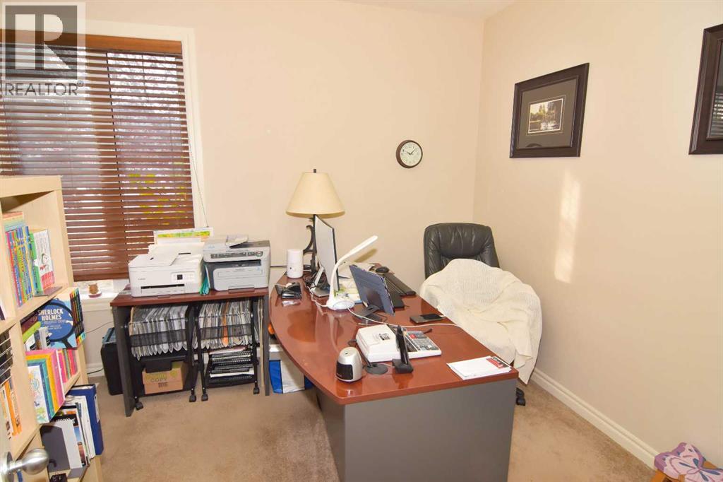 107 Panatella Close Nw, Calgary, Alberta  T3K 0N2 - Photo 17 - A2265413