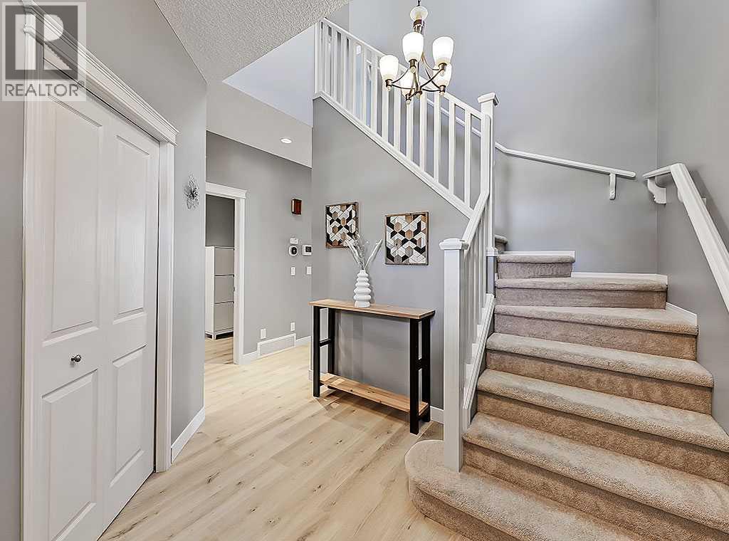 788 New Brighton Drive Se, Calgary, Alberta T2Z 0Z8 - Photo 4 - A2266541