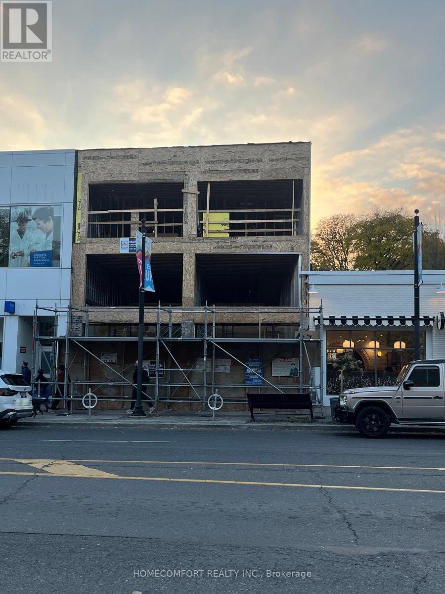 2666 YONGE STREET, Toronto, Ontario