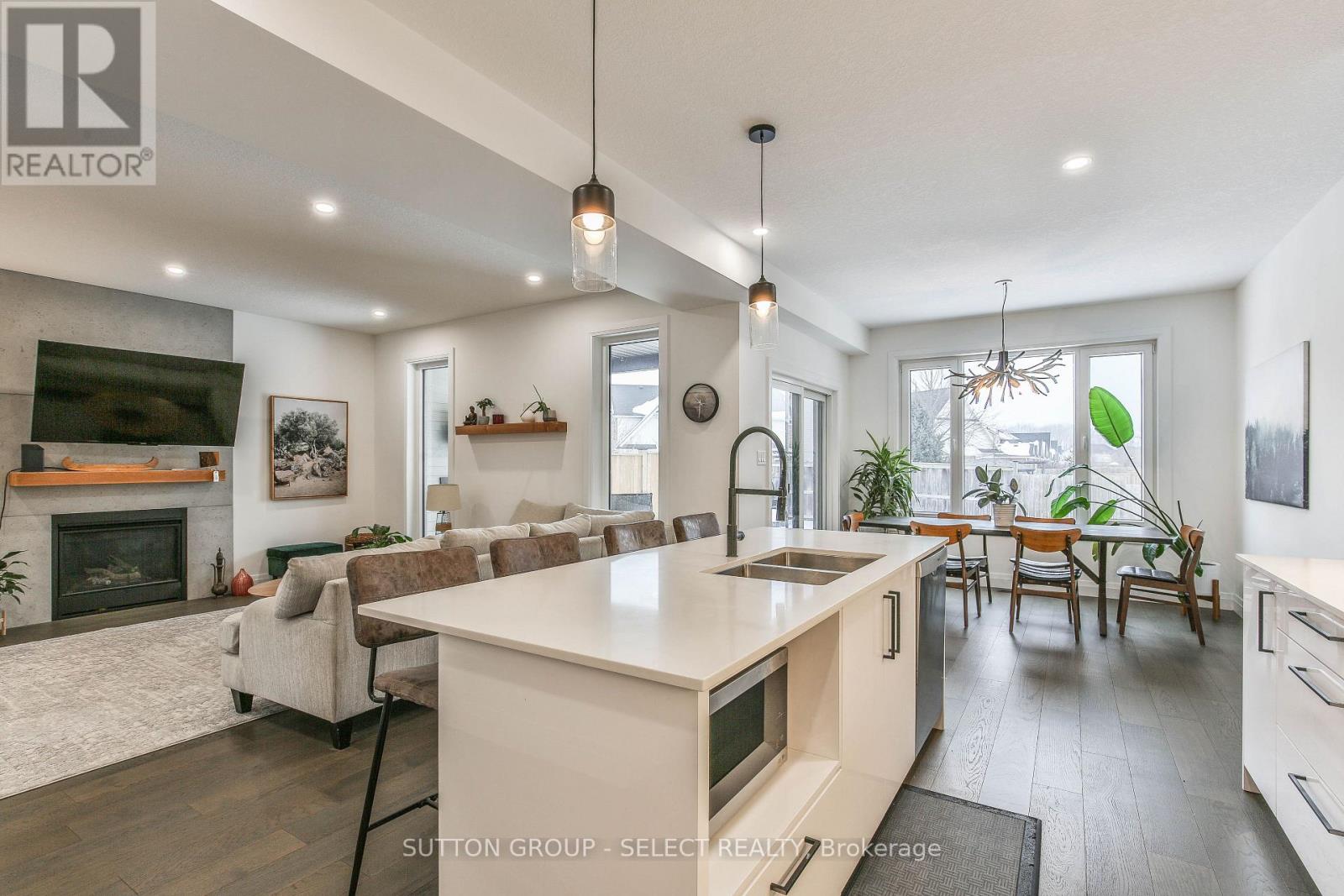 2199 Tokala Trail, London North, Ontario  N6G 0Z7 - Photo 14 - X12503272