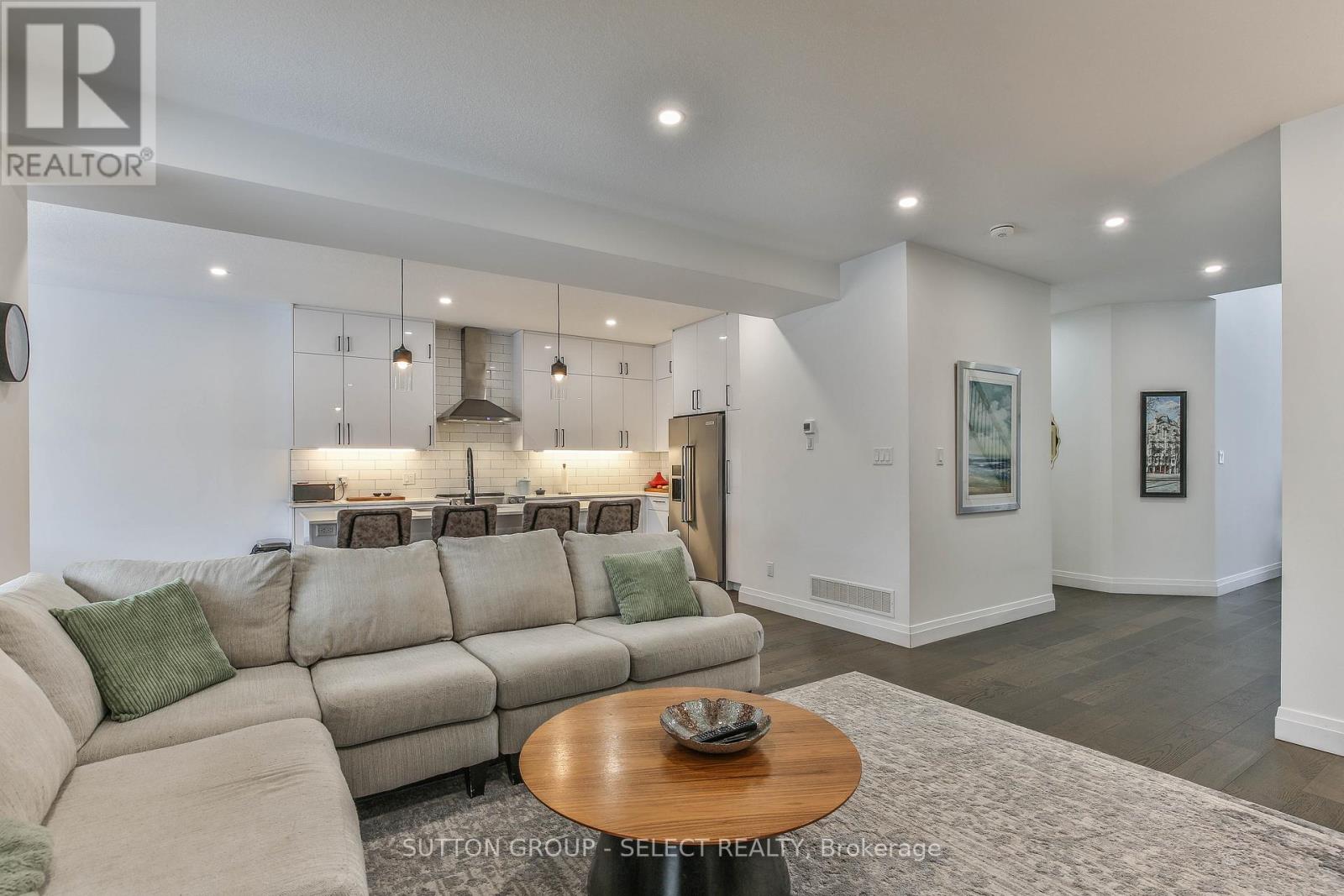 2199 Tokala Trail, London North, Ontario  N6G 0Z7 - Photo 8 - X12503272