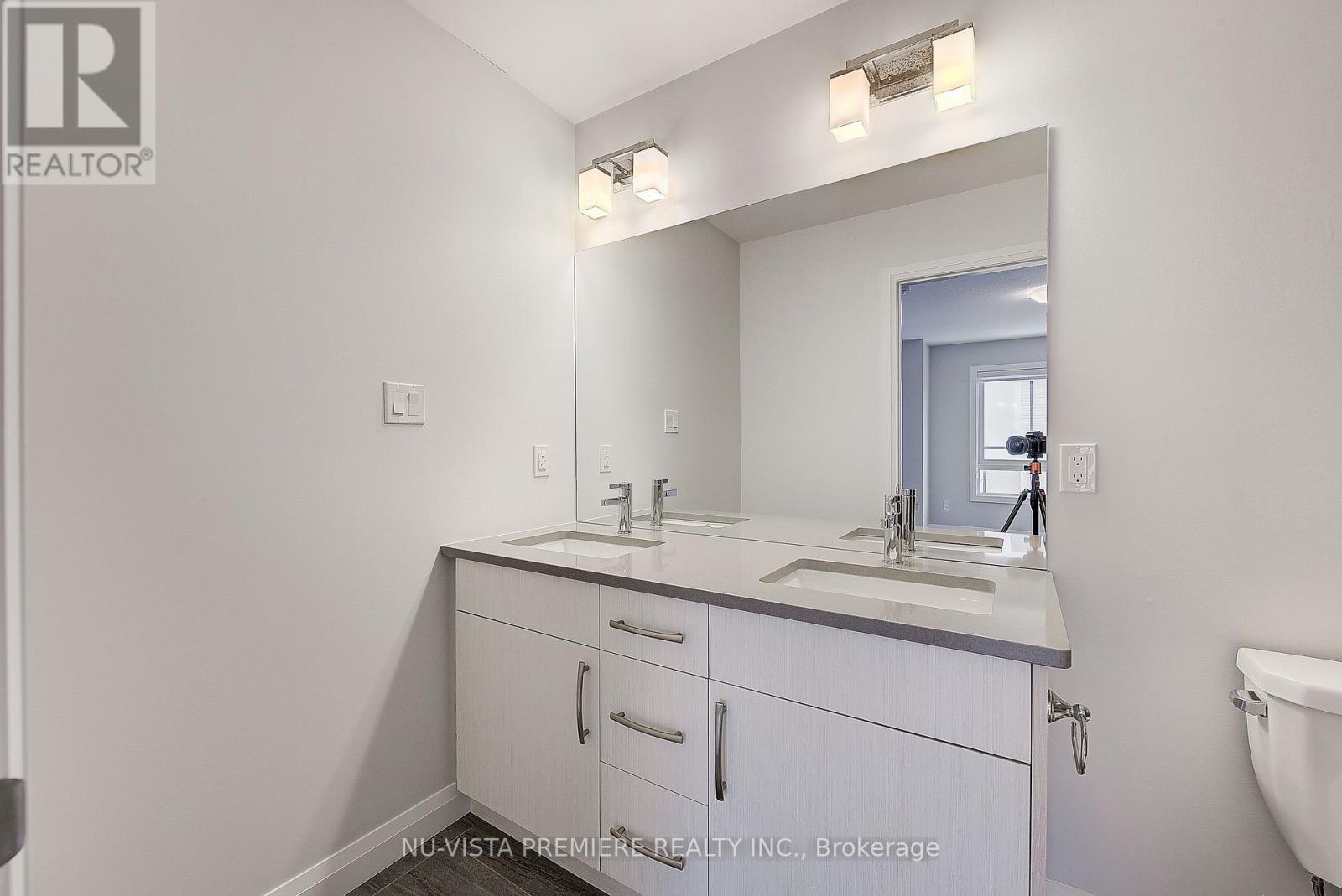 96 - 1820 Canvas Way, London North, Ontario N5X 0N5 - Photo 16 - X12503292