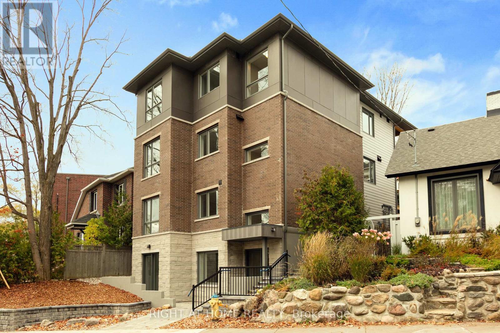 B01 - 63 ACACIA AVENUE, Ottawa, Ontario