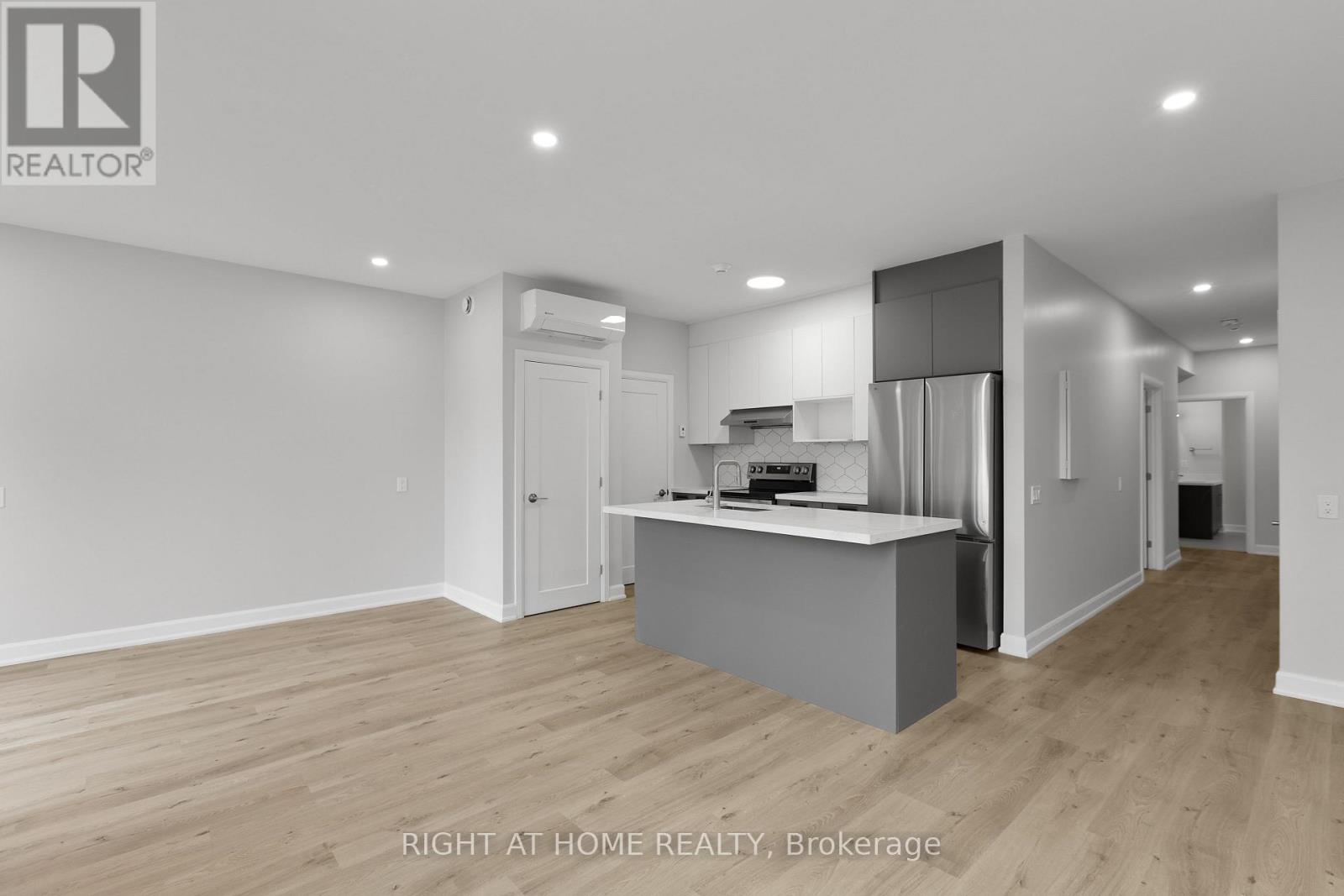 B01 - 63 Acacia Avenue, Ottawa, Ontario  K1M 0P5 - Photo 3 - X12503170