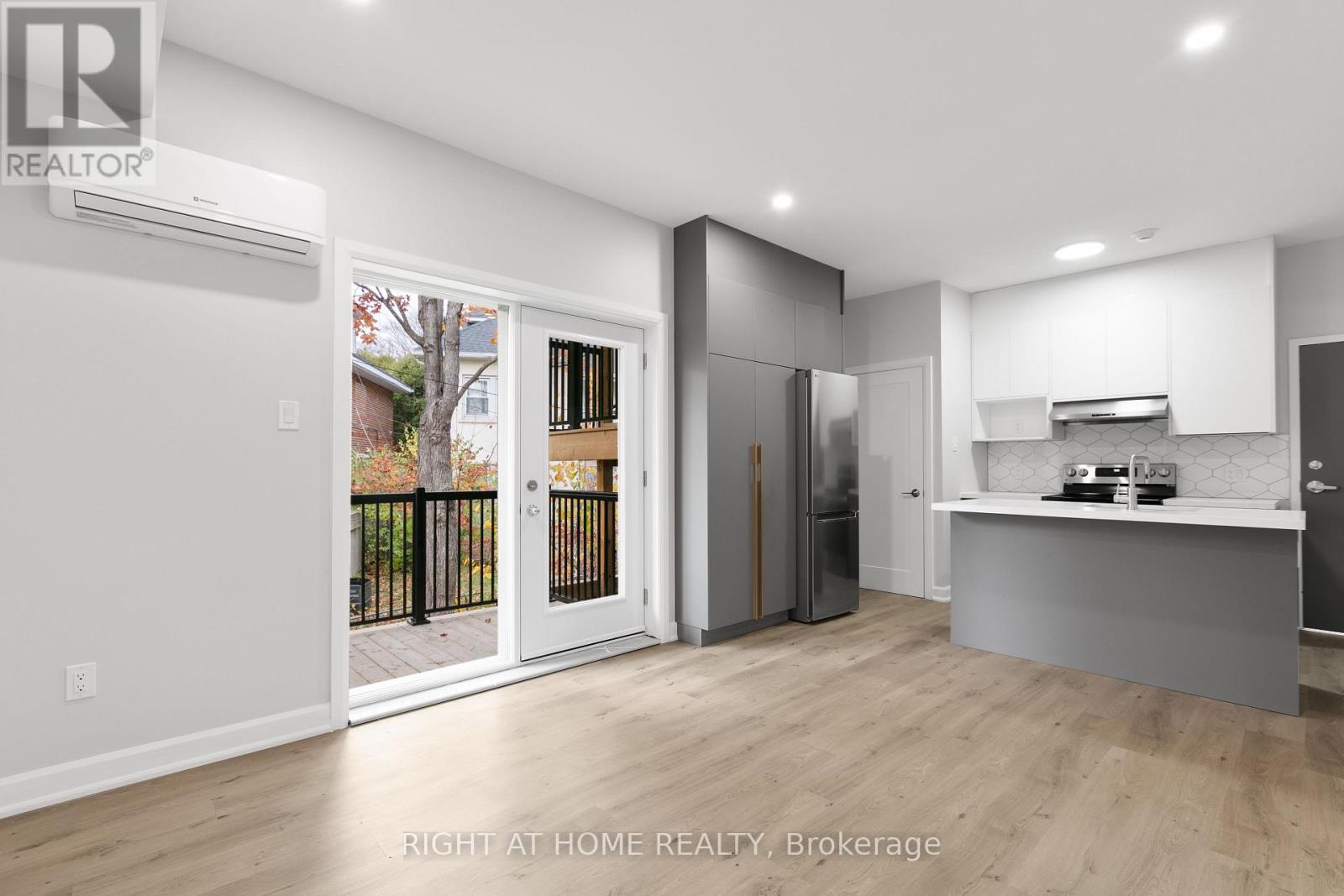 202 - 63 Acacia Avenue, Ottawa, Ontario  K1M 0P5 - Photo 11 - X12503174