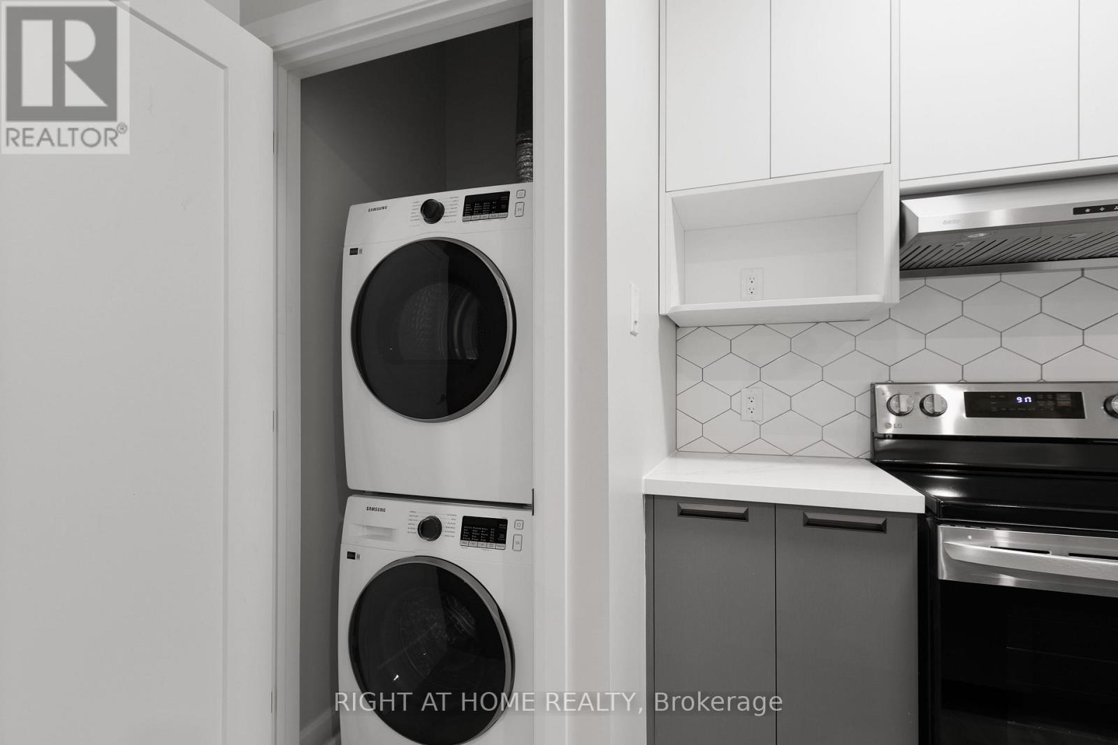 202 - 63 Acacia Avenue, Ottawa, Ontario  K1M 0P5 - Photo 13 - X12503174