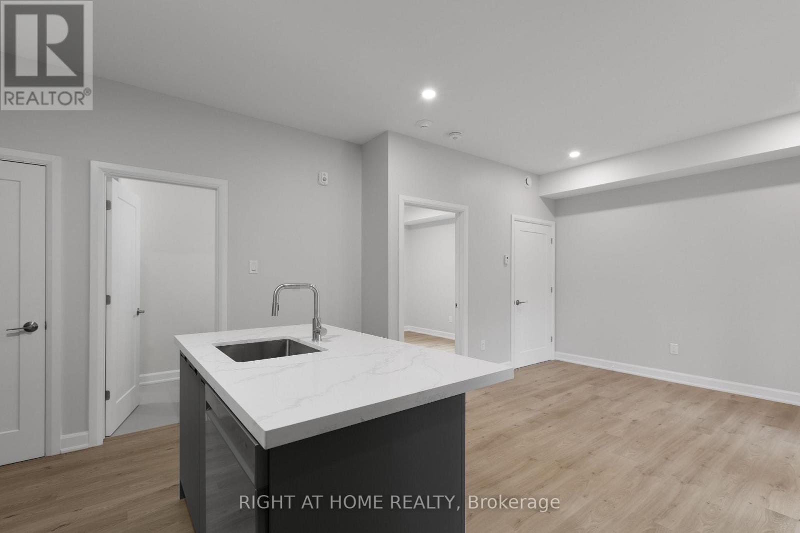 202 - 63 Acacia Avenue, Ottawa, Ontario  K1M 0P5 - Photo 6 - X12503174