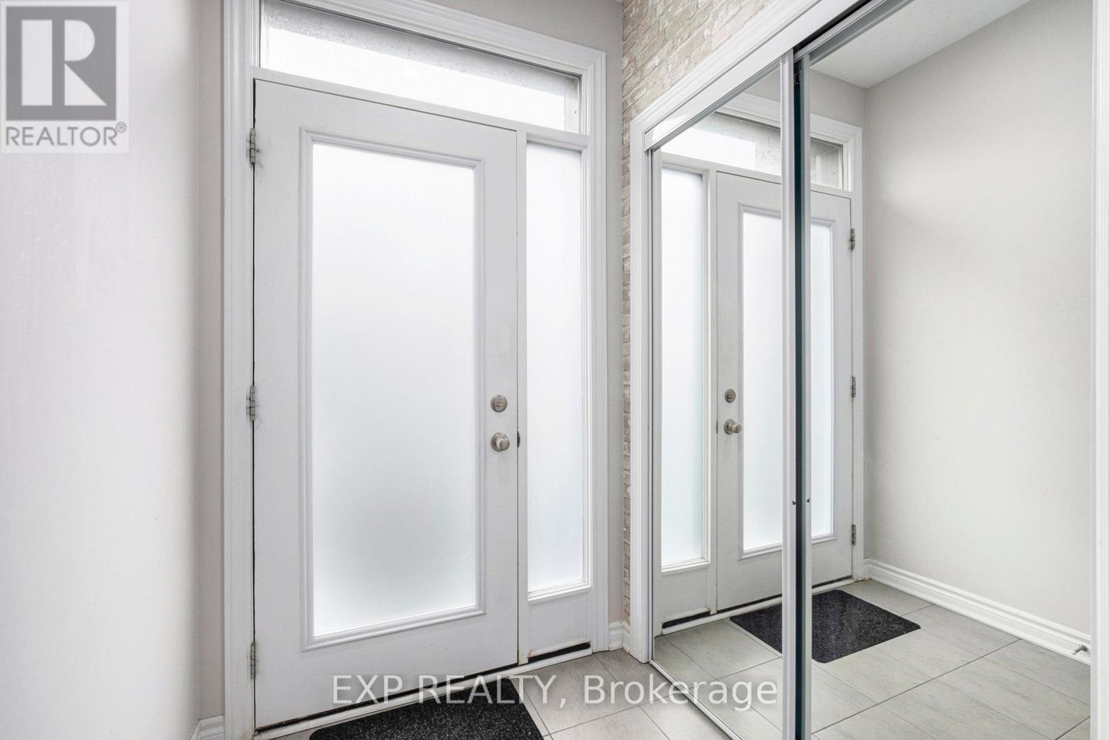 58 - 120 Walleye Private, Ottawa, Ontario  K2J 6L3 - Photo 2 - X12503176