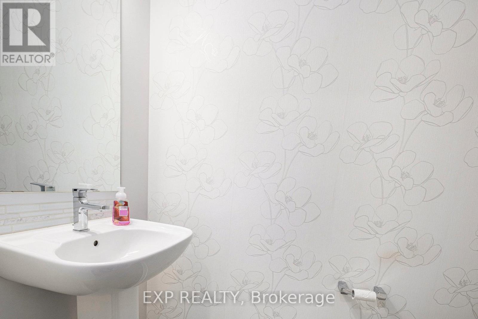 58 - 120 Walleye Private, Ottawa, Ontario  K2J 6L3 - Photo 9 - X12503176