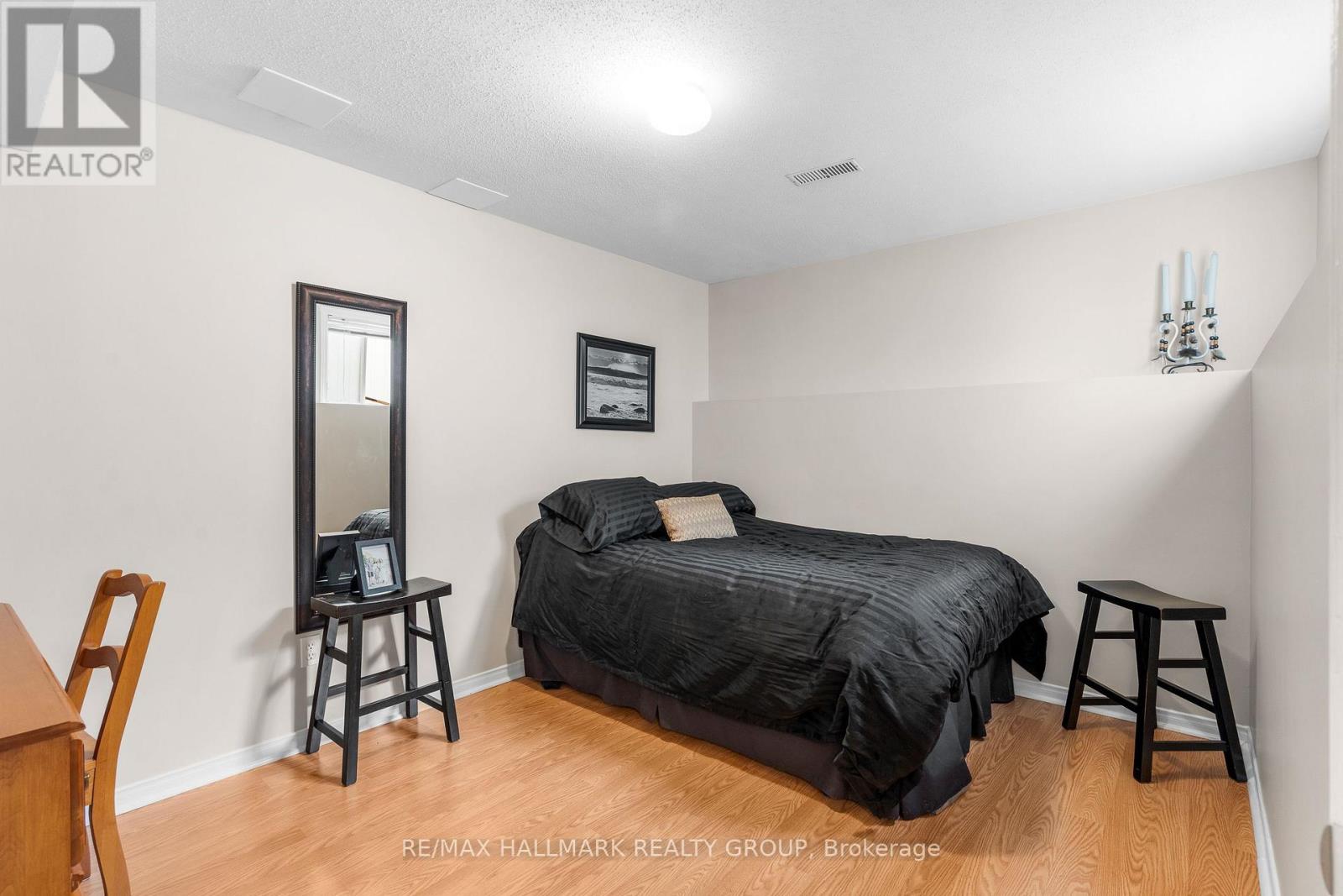 1567 Cedar Mills Road, Ottawa, Ontario  K1C 7L9 - Photo 29 - X12503284