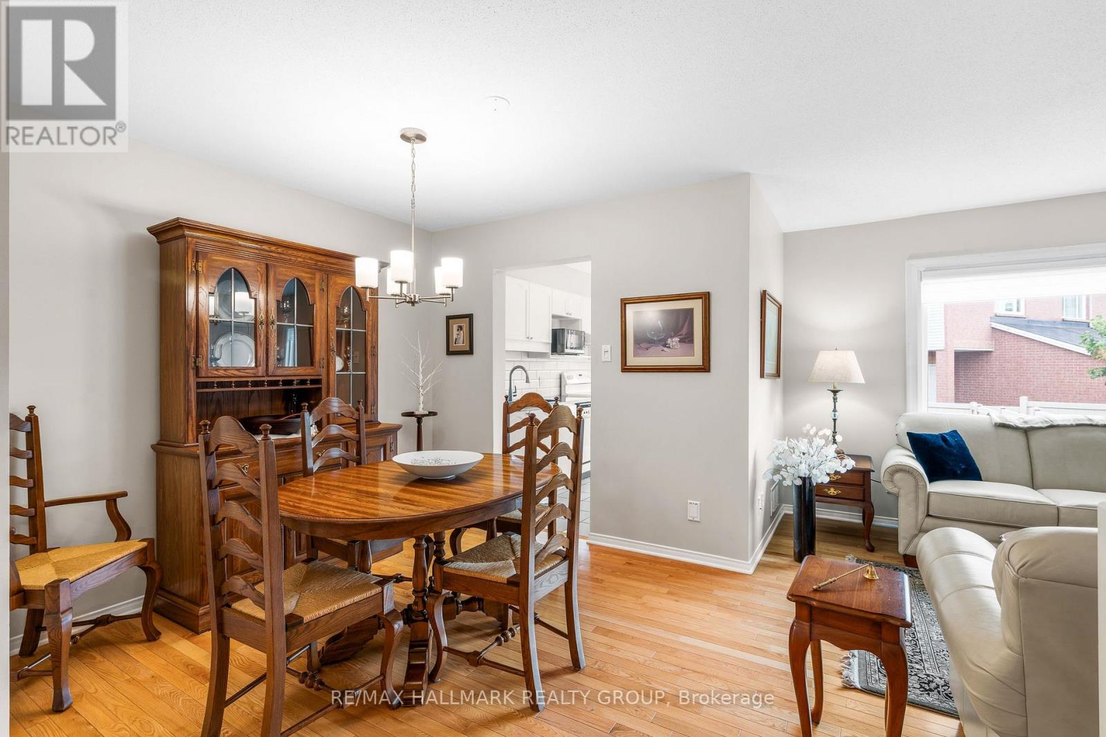 1567 Cedar Mills Road, Ottawa, Ontario  K1C 7L9 - Photo 7 - X12503284