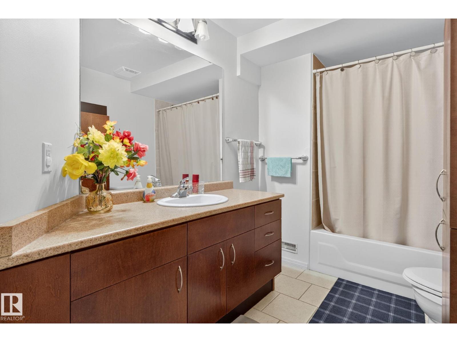 3912 31 St Nw, Edmonton, Alberta  T6T 1J5 - Photo 8 - E4464527