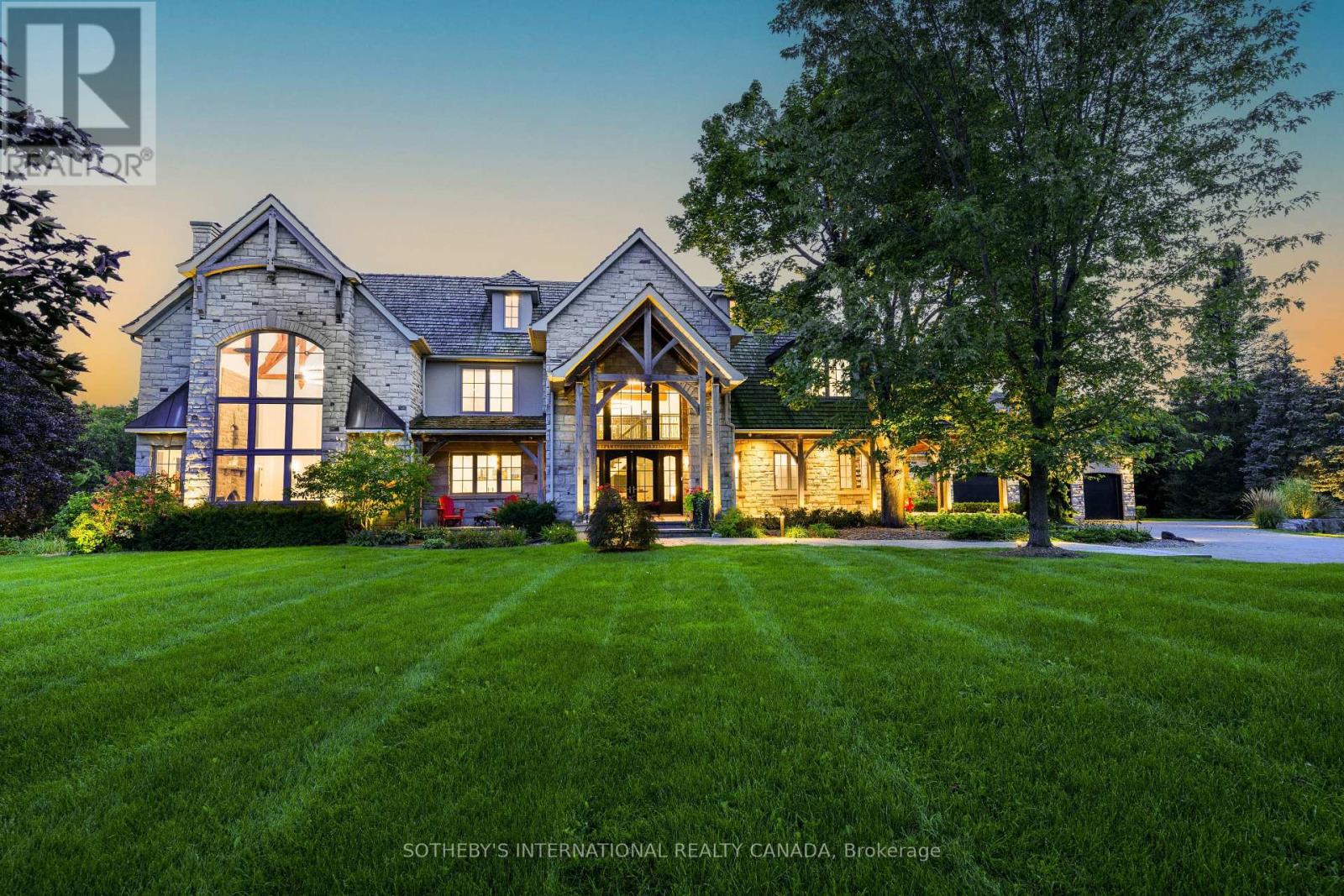 2376 8 SIDEROAD, Burlington, Ontario