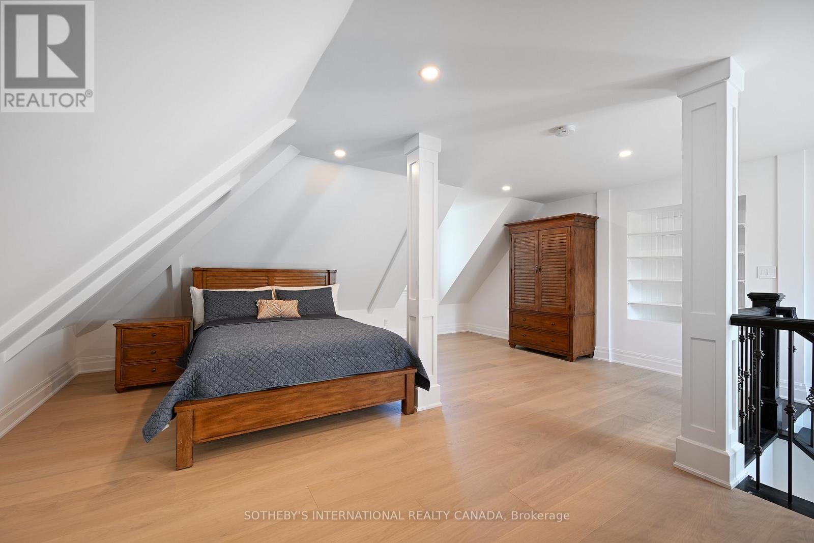 2376 8 Sideroad, Burlington, Ontario  L7P 0E6 - Photo 25 - W12495272