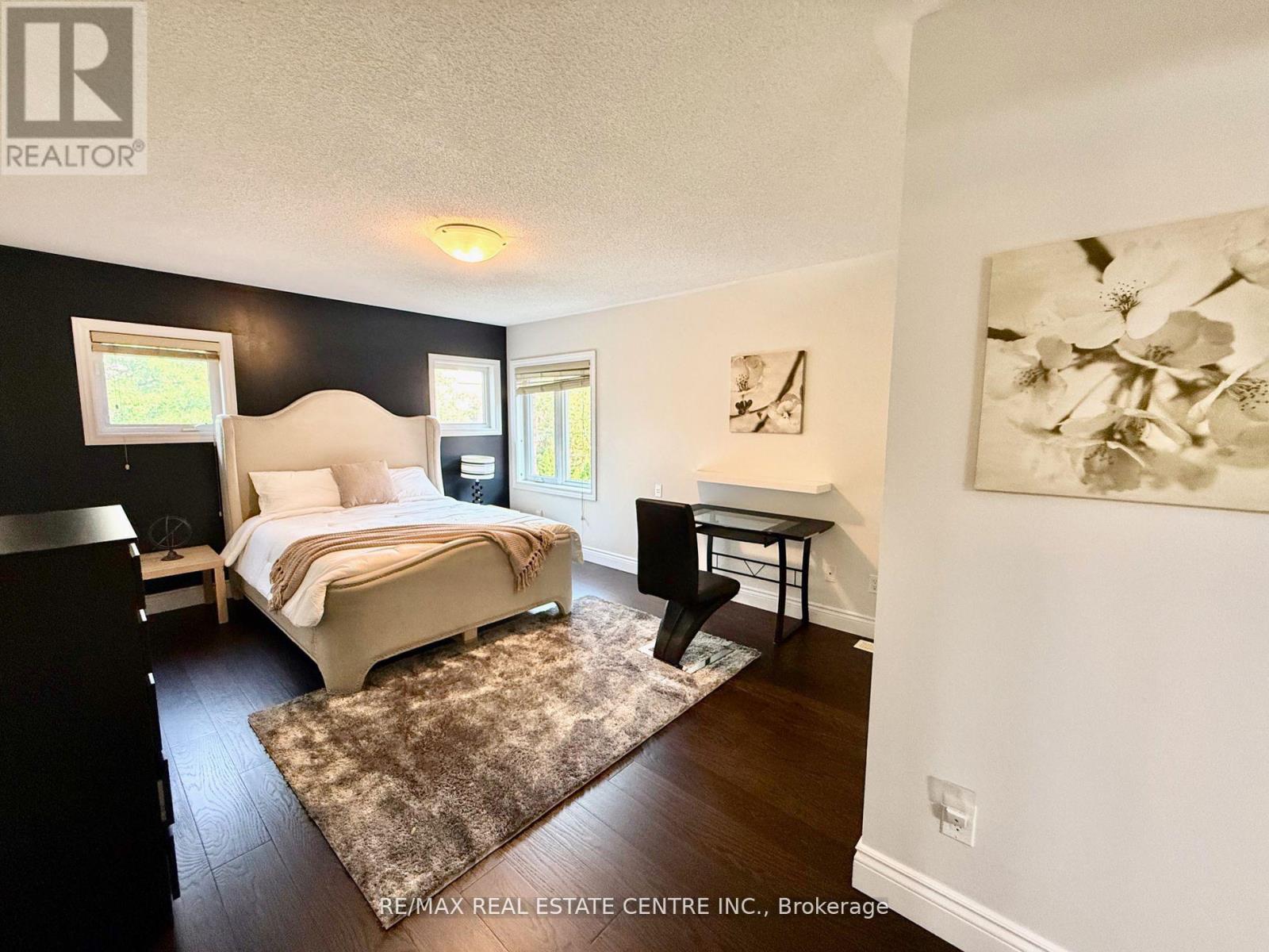 4273 Hickory Drive, Mississauga, Ontario  L4W 1L3 - Photo 35 - W12502806