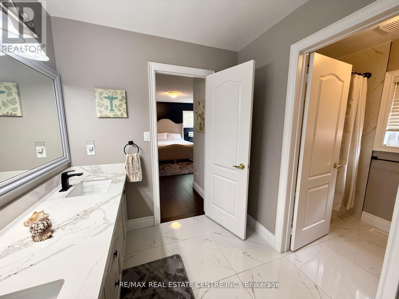 4273 Hickory Drive, Mississauga, Ontario  L4W 1L3 - Photo 36 - W12502806