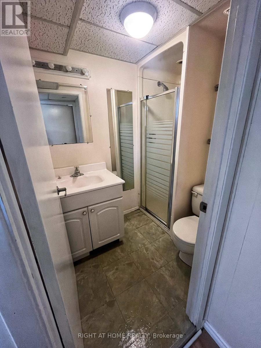 2550 Mainroyal Street, Mississauga, Ontario  L5L 1C9 - Photo 13 - W12502820