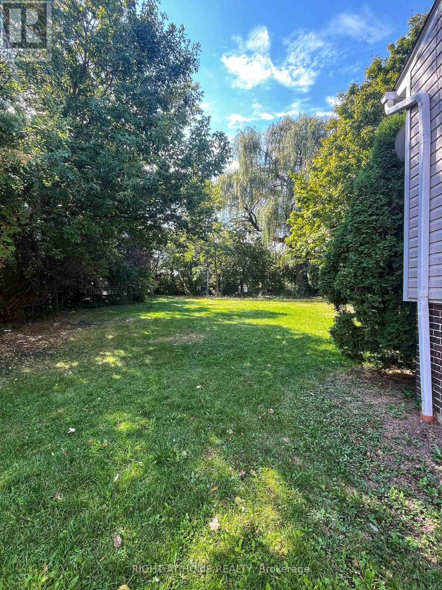 2550 Mainroyal Street, Mississauga, Ontario  L5L 1C9 - Photo 14 - W12502820