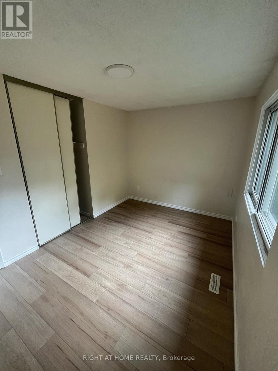 2550 Mainroyal Street, Mississauga, Ontario  L5L 1C9 - Photo 9 - W12502820