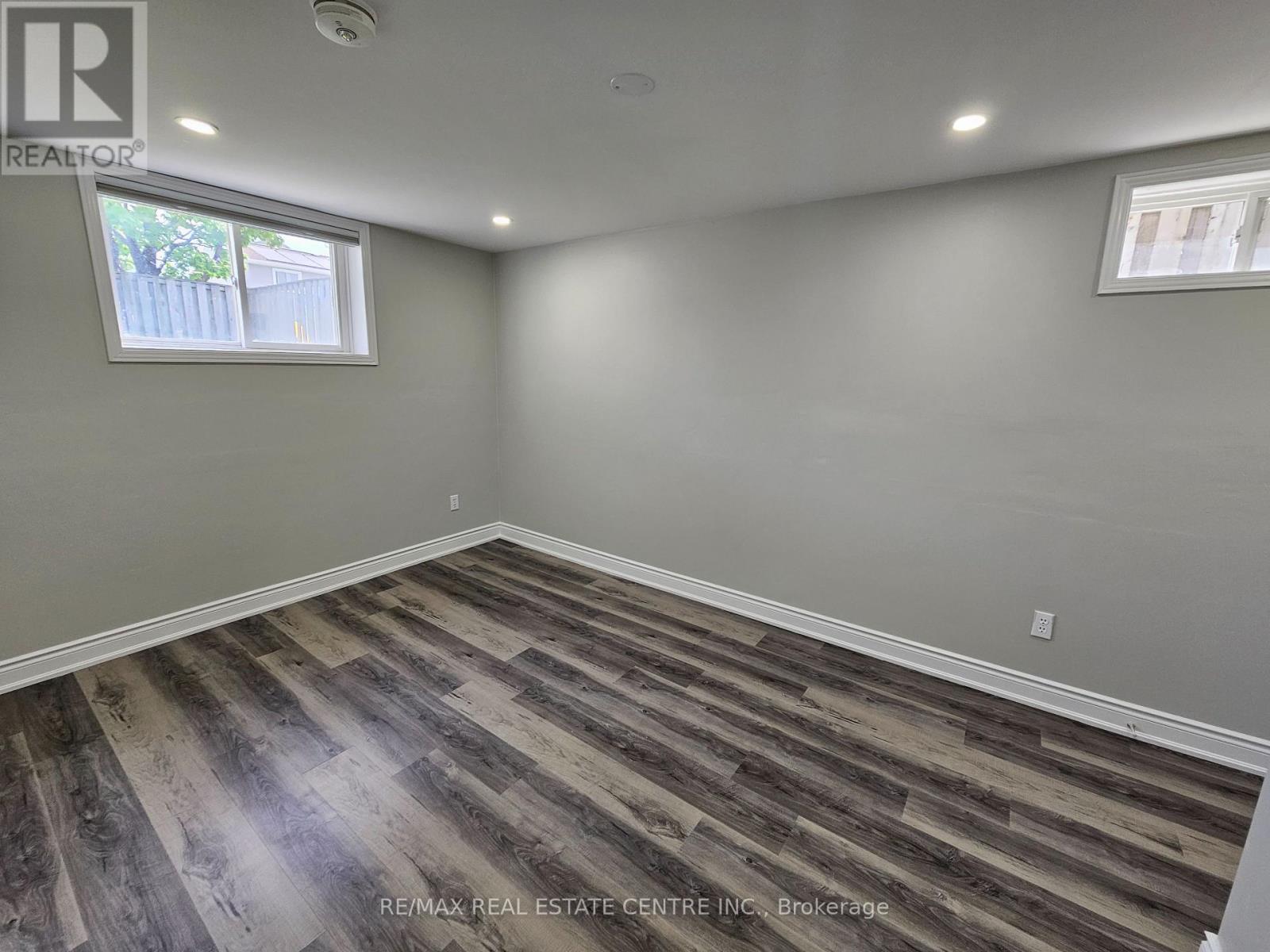 Lower - 896 Morley Avenue, Milton, Ontario  L9T 4Y8 - Photo 11 - W12502830