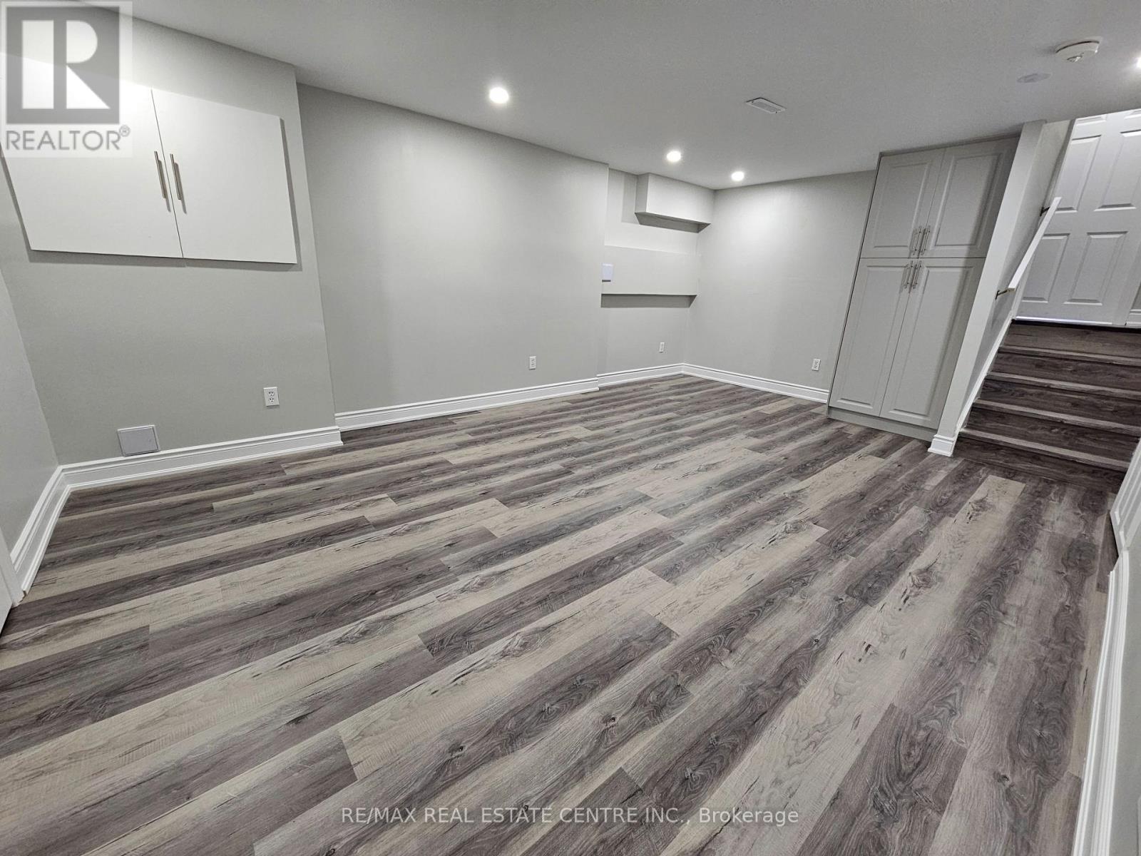 Lower - 896 Morley Avenue, Milton, Ontario  L9T 4Y8 - Photo 12 - W12502830