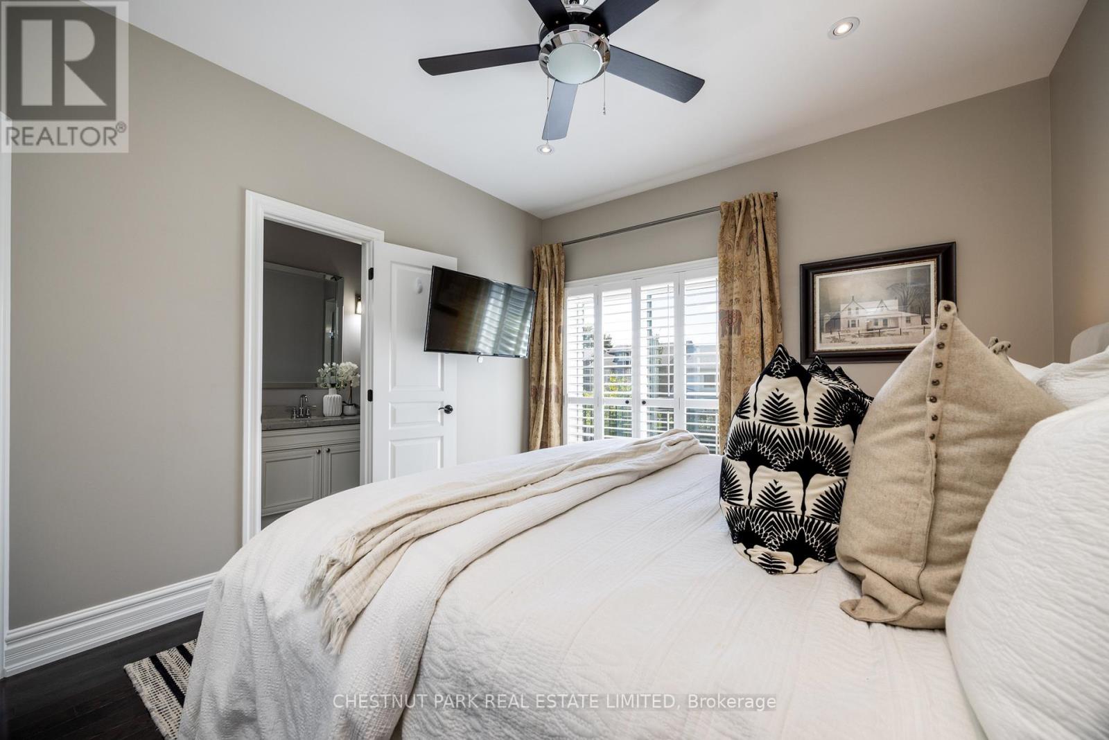 95 Sellers Avenue, Toronto, Ontario  M6E 3T7 - Photo 12 - W12502878