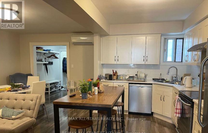 1074 Bloor Street W, Toronto, Ontario  M6H 1M6 - Photo 2 - W12502908