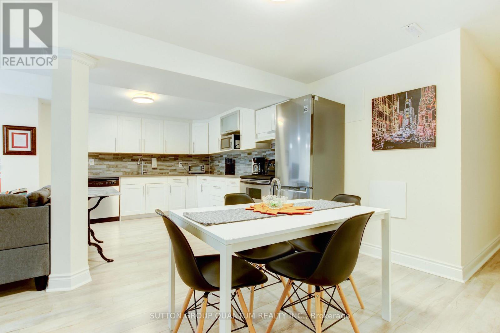 61 Sunforest Drive, Brampton, Ontario  L6Z 2W7 - Photo 30 - W12502934