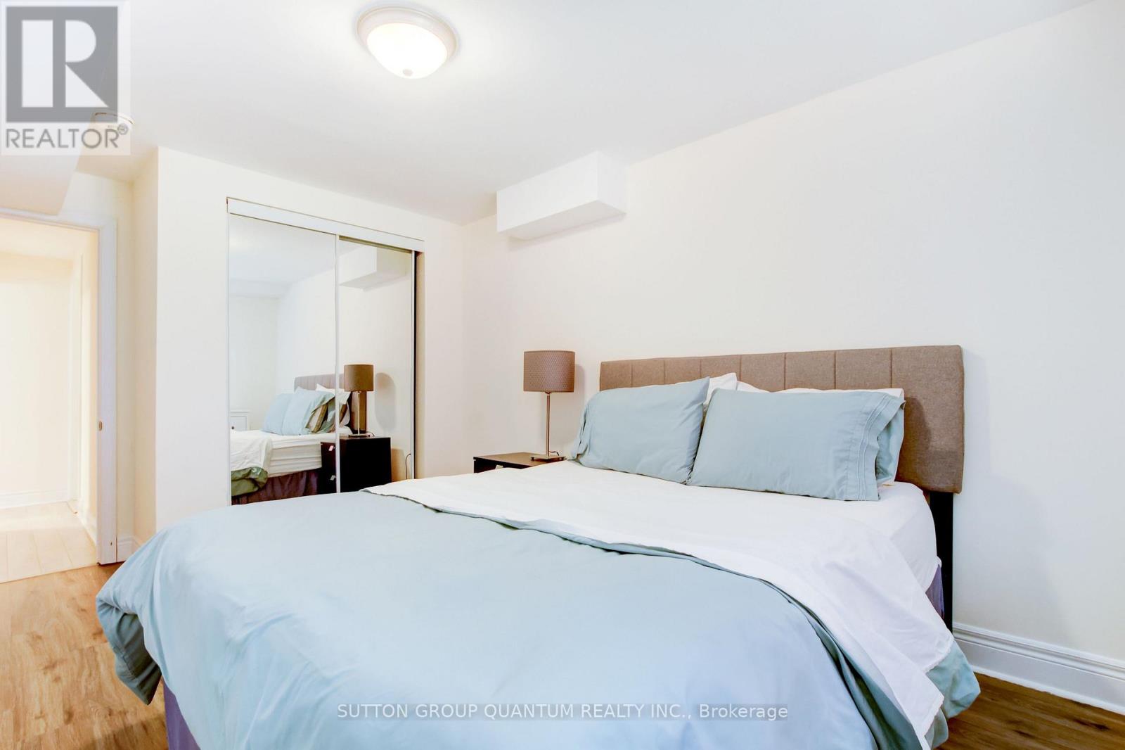 61 Sunforest Drive, Brampton, Ontario  L6Z 2W7 - Photo 37 - W12502934