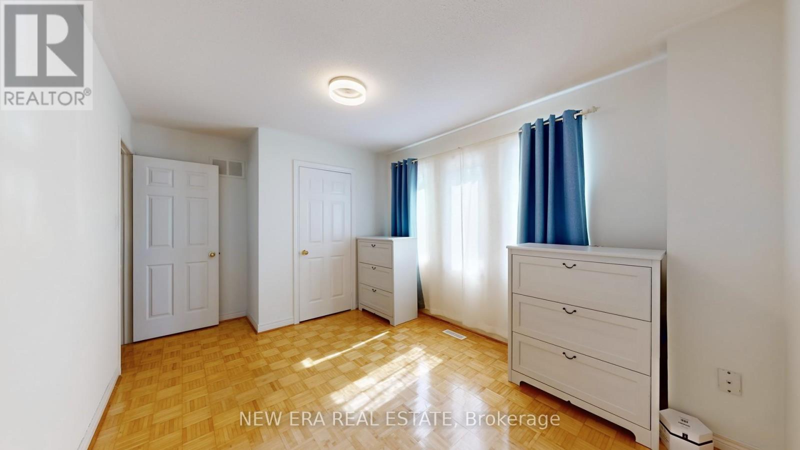 1380 Daniel Creek Road, Mississauga, Ontario  L5V 1V3 - Photo 31 - W12502946