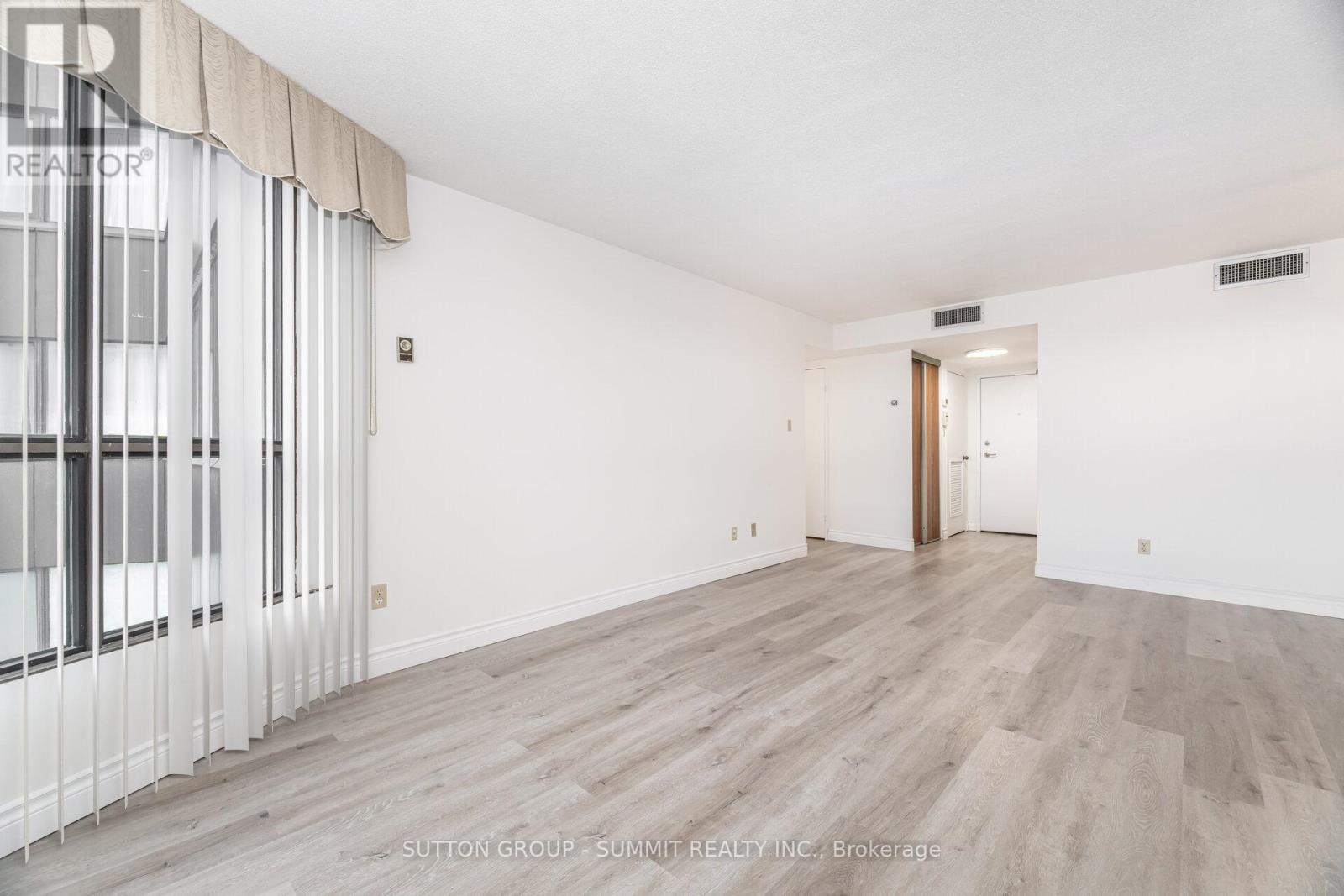 2301 - 1333 Bloor Street, Mississauga, Ontario  L4Y 3T6 - Photo 18 - W12502954