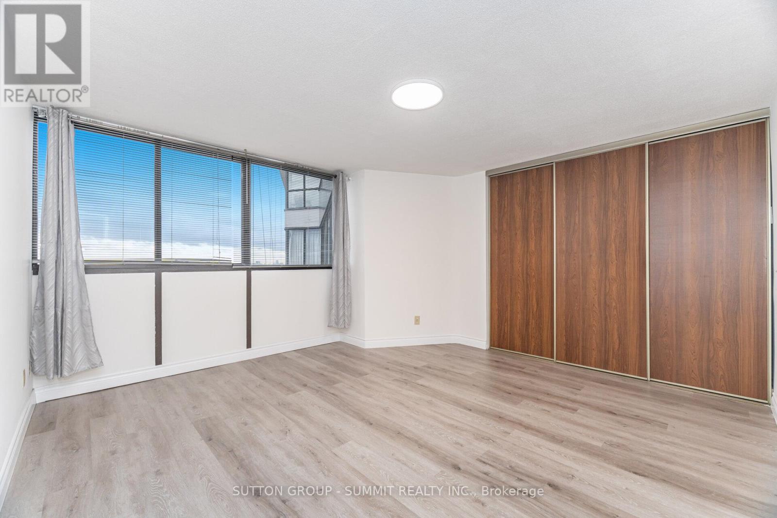 2301 - 1333 Bloor Street, Mississauga, Ontario  L4Y 3T6 - Photo 21 - W12502954