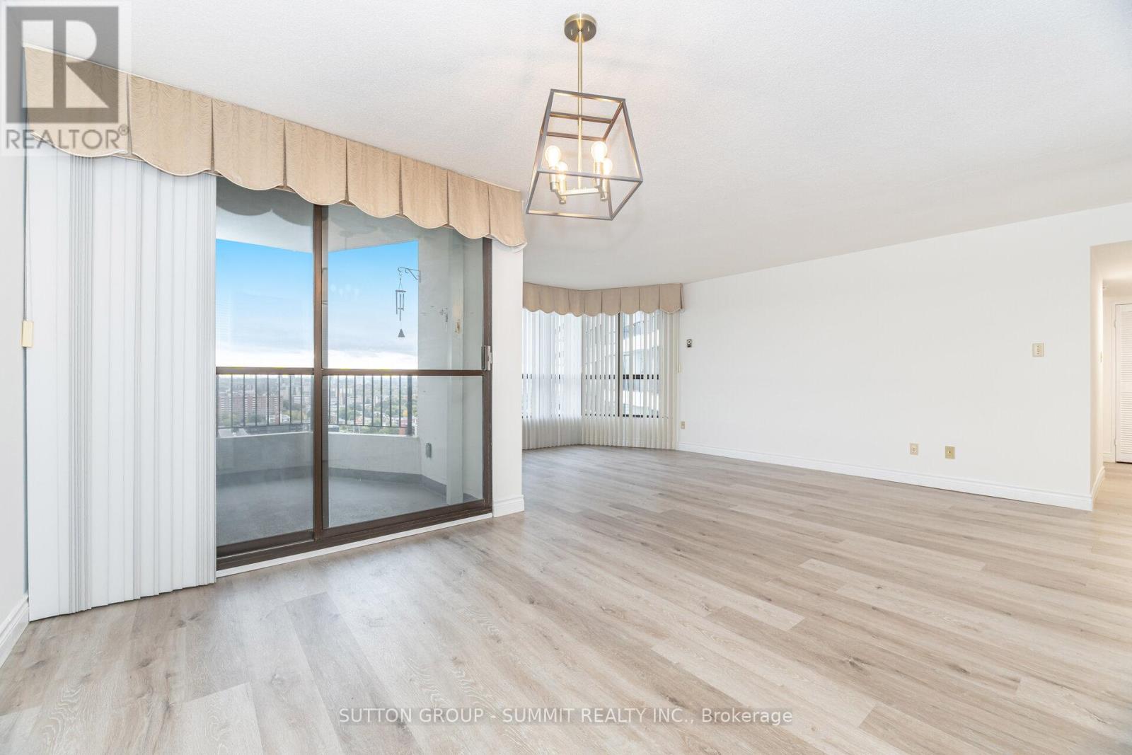 2301 - 1333 Bloor Street, Mississauga, Ontario  L4Y 3T6 - Photo 29 - W12502954