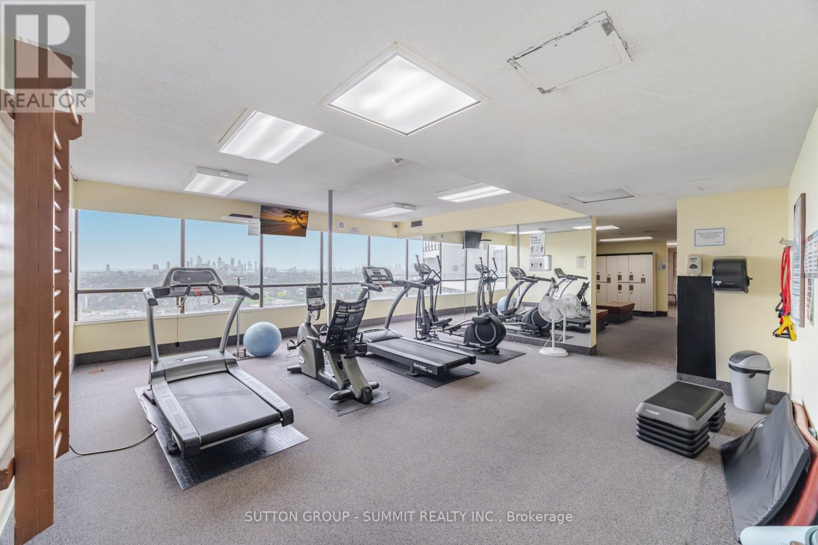 2301 - 1333 Bloor Street, Mississauga, Ontario  L4Y 3T6 - Photo 34 - W12502954