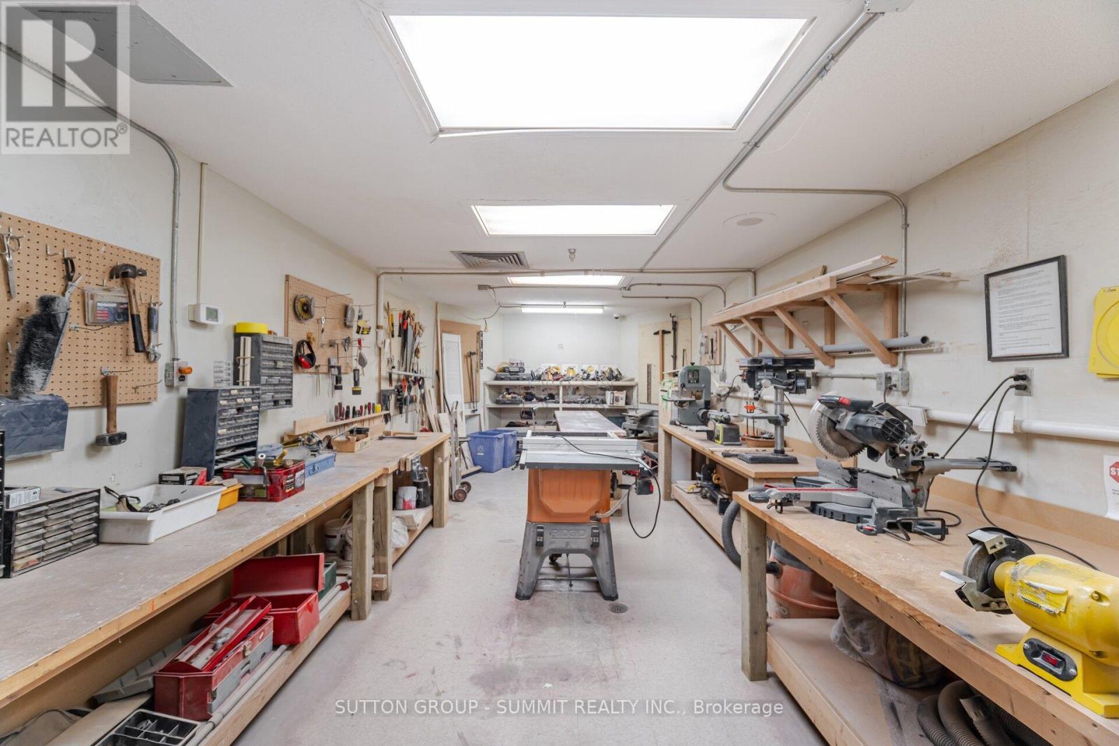 2301 - 1333 Bloor Street, Mississauga, Ontario  L4Y 3T6 - Photo 37 - W12502954