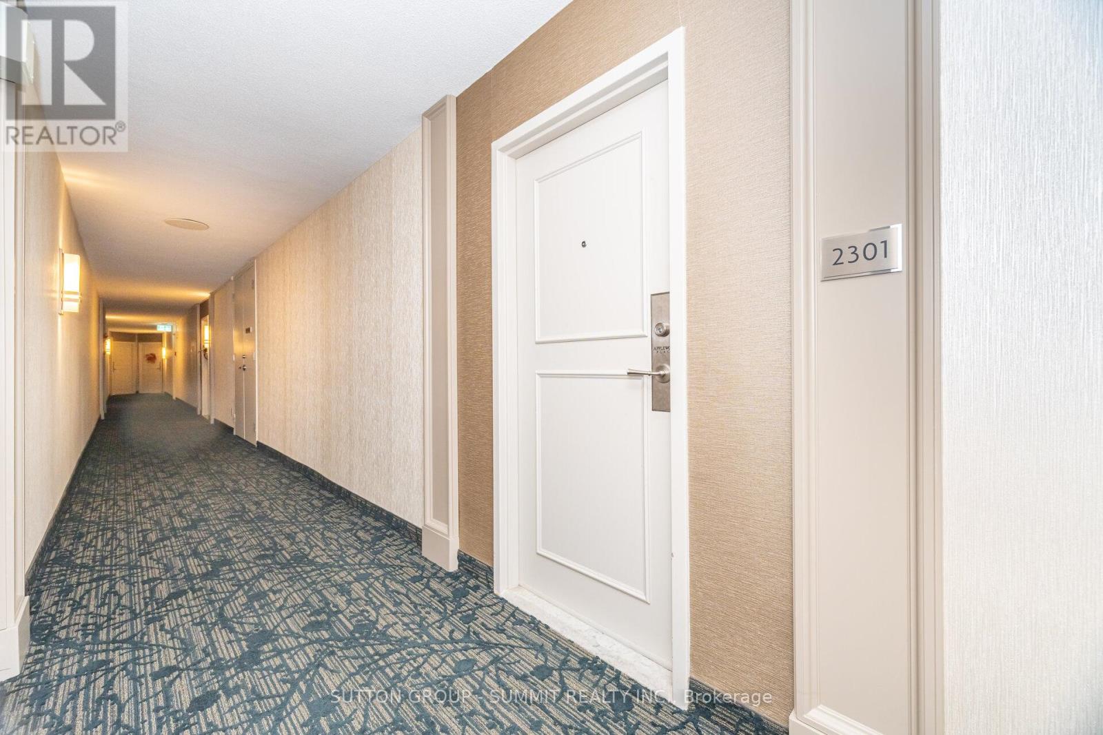 2301 - 1333 Bloor Street, Mississauga, Ontario  L4Y 3T6 - Photo 5 - W12502954