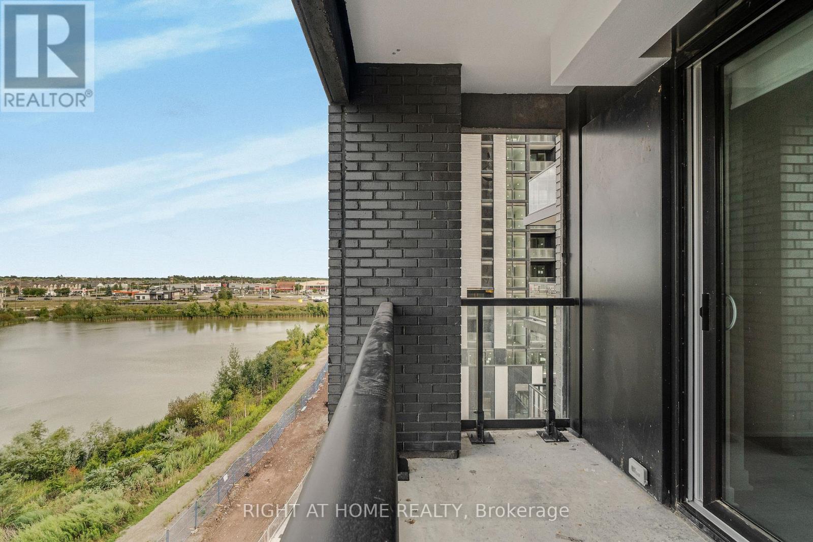 609 - 3079 Trafalgar Road, Oakville, Ontario  L6H 8C5 - Photo 31 - W12502960