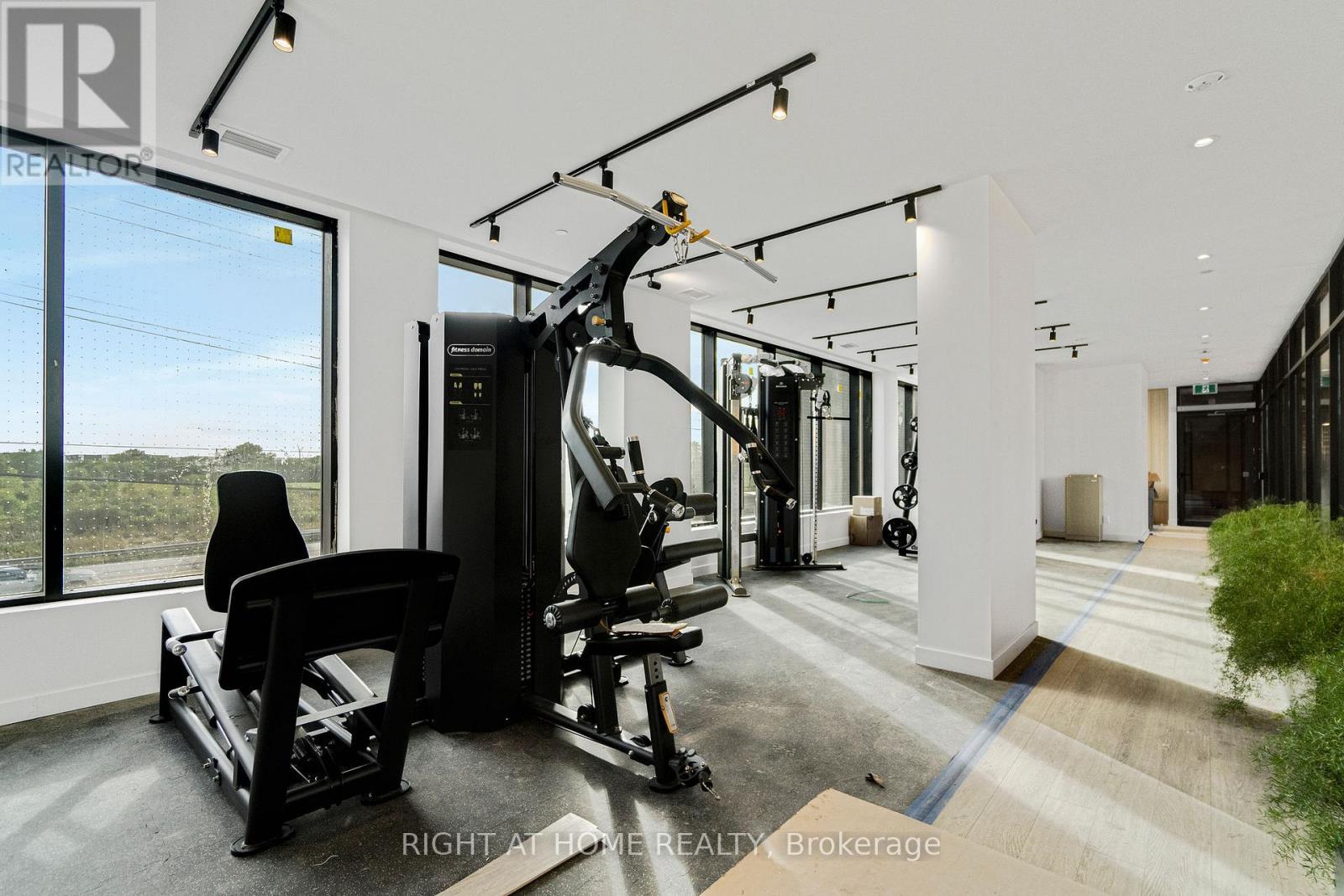 609 - 3079 Trafalgar Road, Oakville, Ontario  L6H 8C5 - Photo 34 - W12502960